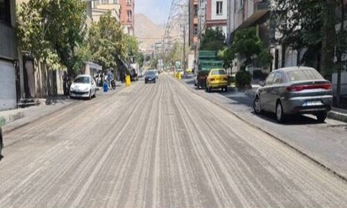 شروع عملیات تراش و روکش مکانیزه آسفالت در محله شهران شمالی منطقه ۵