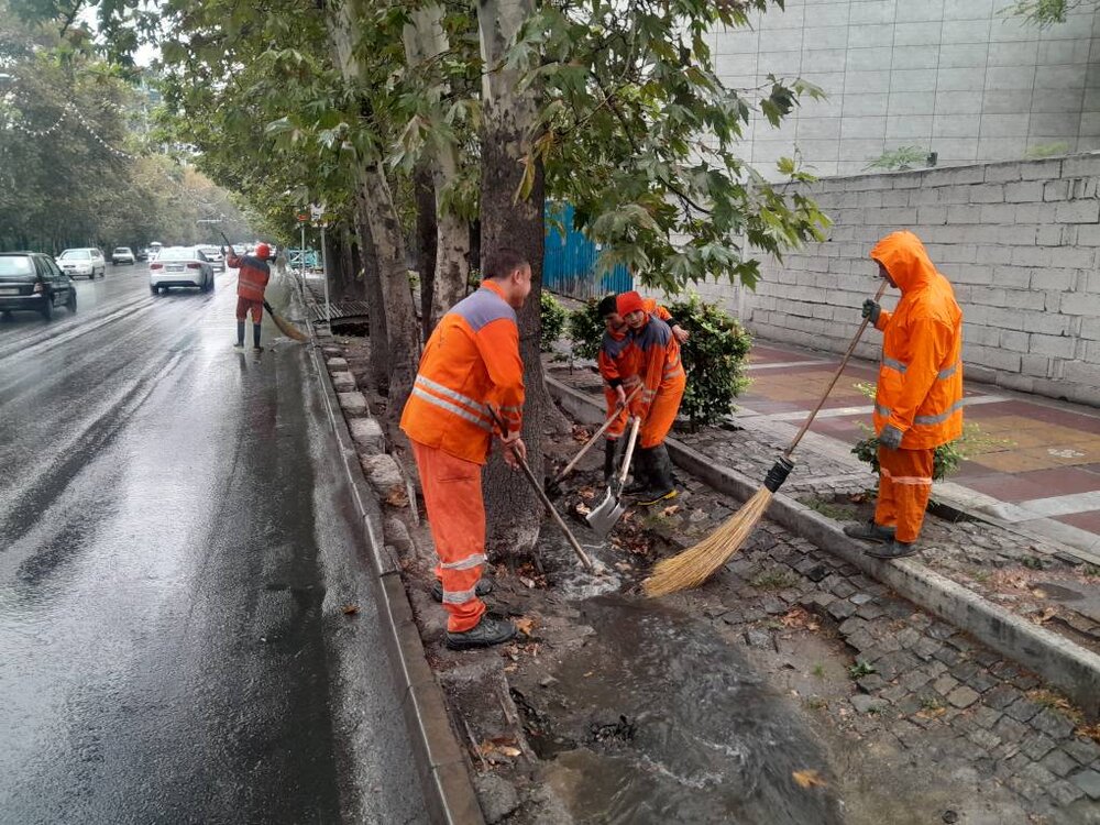 کنترل وضعیت بیش از ۲۰۰ حوضچه رسوبگیر و تله زبالهگیر در انهار