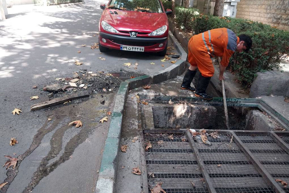 کنترل وضعیت بیش از ۲۰۰ حوضچه رسوبگیر و تله زبالهگیر در انهار