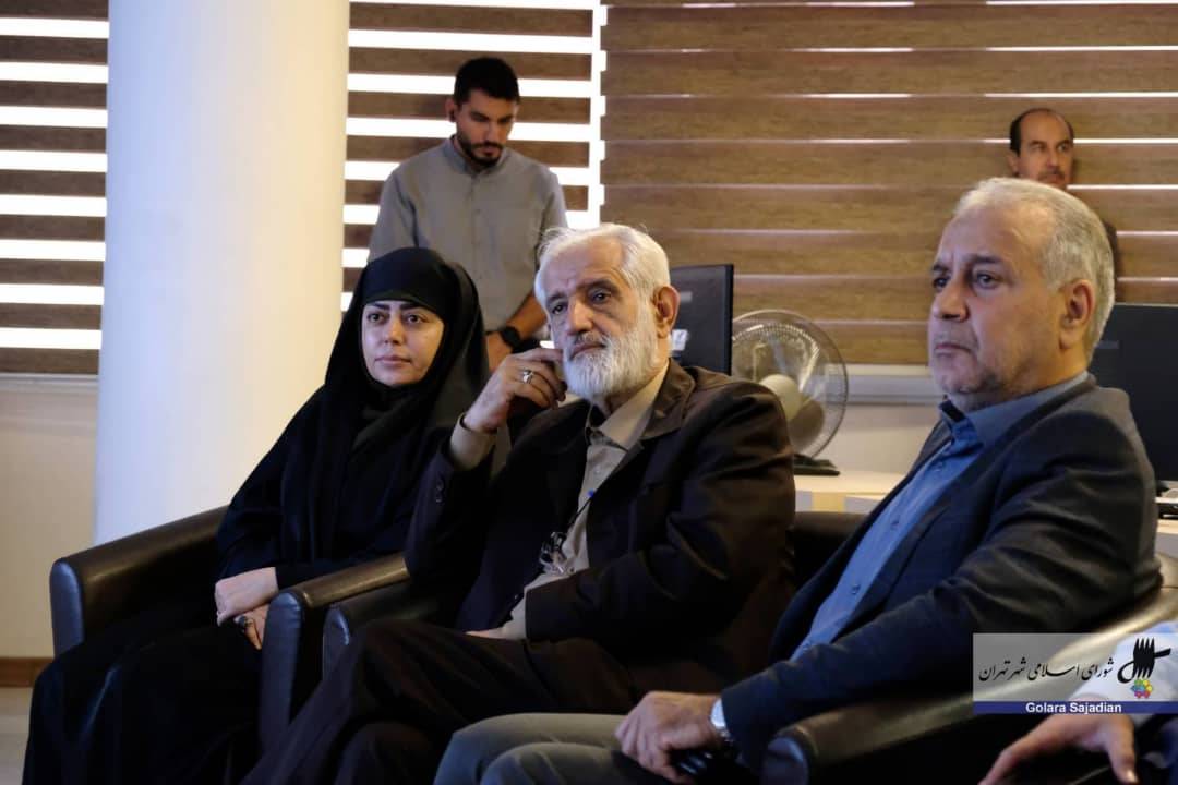 حمایت شورای شهر از اقدامات سازمان تاکسیرانی/تلاش برای بهبود خدمات به تاکسیرانان با همکاریهای نزدیک میان بخشهای دولتی و خصوصی
