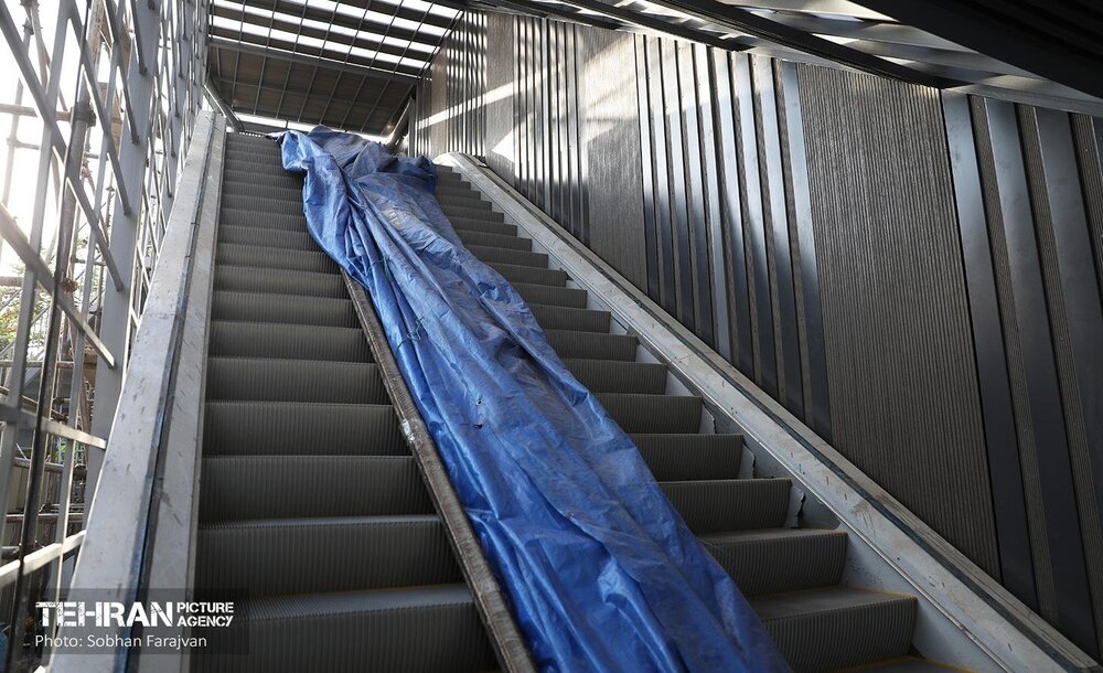 از تکمیل نصب پلههای برقی در پایتخت طی یک ماه آینده تا تشریح وضعیت پله برقی مقابل وزارت کار