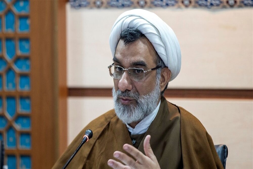تلاش چندباره دشمنان برای ترور شهید فخریزاده