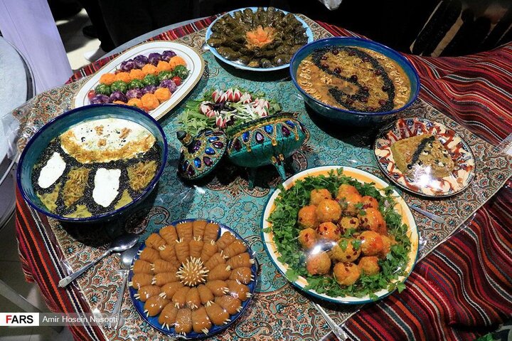 برگزاری جشنواره خیریه غذا در منطقه ۱۳ با طعم همدلی  