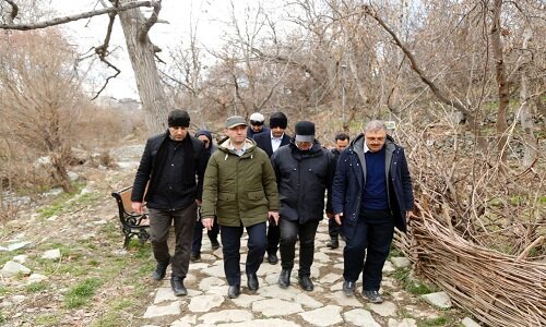 بازدید شهردار منطقه ۵ از پروژه روددره فرحزاد