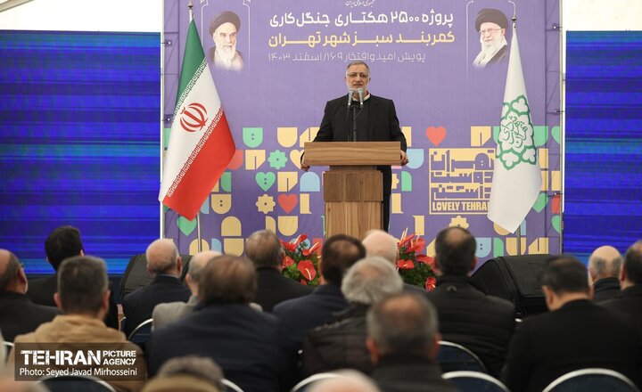 امسال  در راستای کمک به دولت بالغ بر ۵ همت اعتبار برای موضوع آب در بودجه شهرداری تخصیص داده شد