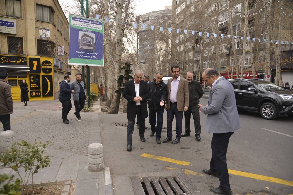 نگهداشت ویژه محور تاریخی ولیعصر (عج) در دستور کار شهرداری منطقه یک