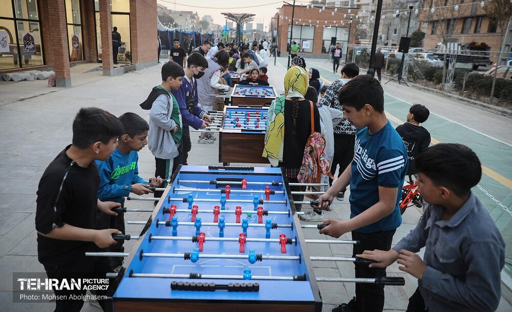 از برپایی سیاهچادرهای اقوام تا مشاوره پزشکی به شهروندان