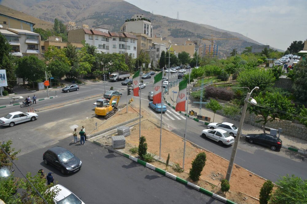 احداث پیادهراه دربند-سربند به مساحت ۳۰۰۰ متر مربع