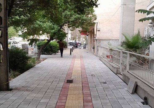 مرمت و بهسازی پیاده رو، نهر و جدول در محله سازمان برنامه