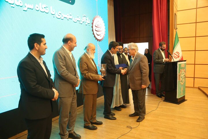 شتاب در نوسازی منطقه ۱۰ با حمایت از سرمایه‌گذاران و صدور سریع پروانه‌ها