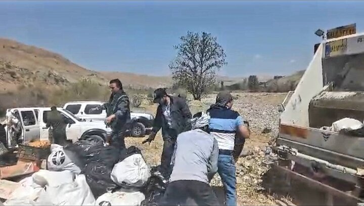 پاکسازی رودخانه جاجرود با شعار «بی‌زباله، از لتیان تا ماملو»