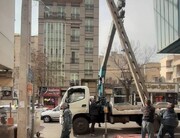 رفع ۱۰۰ پایه تیر برق معارض شهری در سطح منطقه ۱۰ تا پایان سال جاری