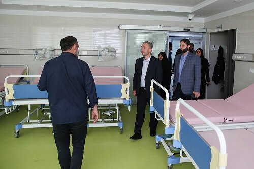 بازدید شهردار منطقه ۵ از مرکز نگهداری افراد دارای معلولیت "بهشت امام رضا (ع) "