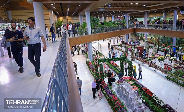 نمایشگاه بین‌المللی گل و گیاه تهران آغاز به کار کرد