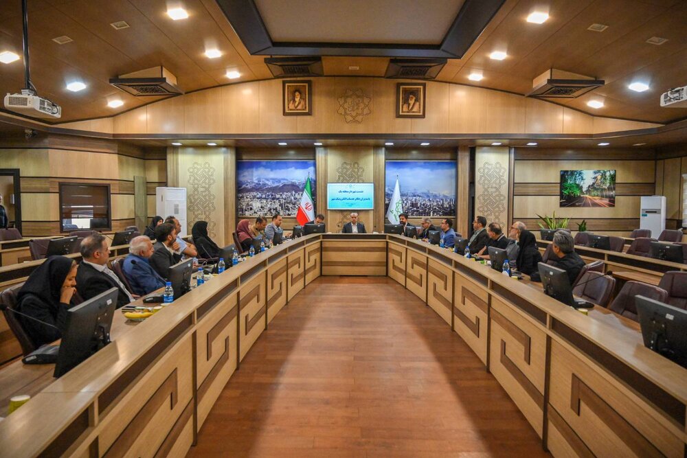 بهره‌گیری حداکثری از ظرفیت‌های قانونی برای خدمت‌رسانی بهتر به شهروندان