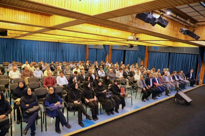 افتتاح پروژه‌های بزرگ منطقه ۶ با روحیه جهادی کارکنان
