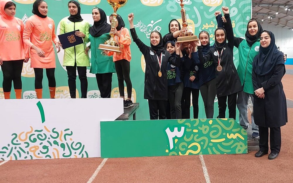 کسب مقام سوم در دو رشته دو میدانی و فوتبال روی میز