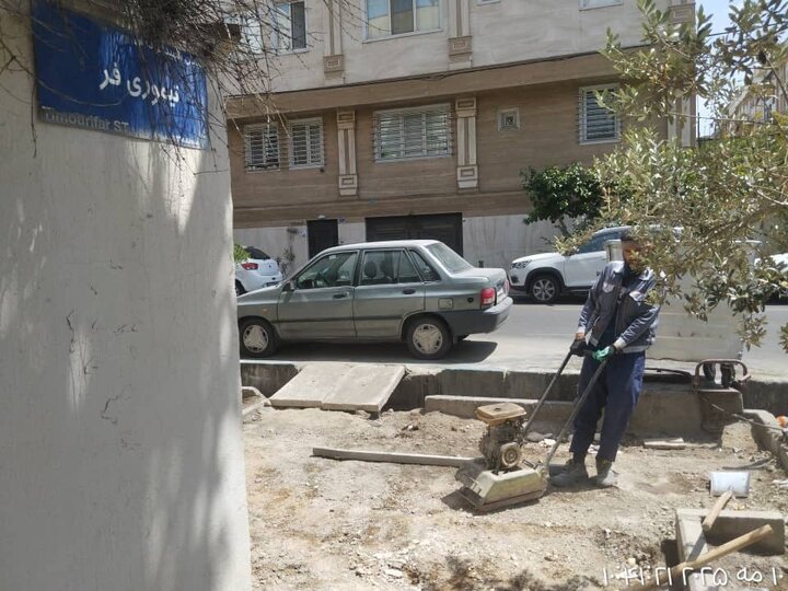 پیاده‌روسازی خیابان شهید برادران تیموری‌فر