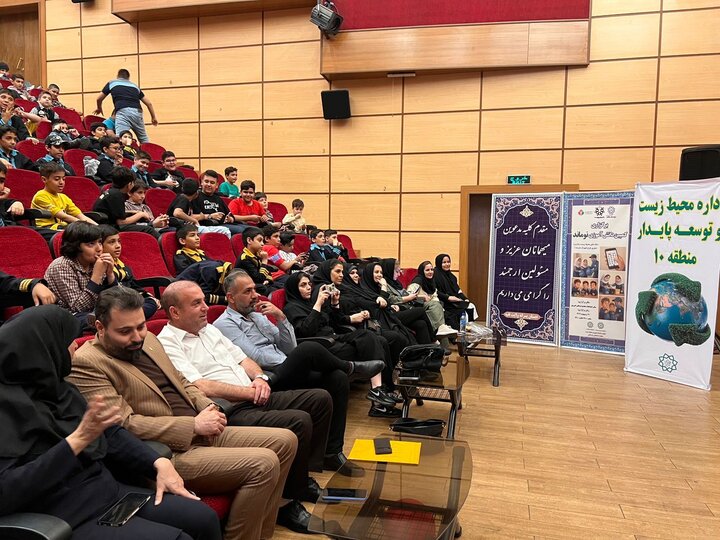 کمپین بازیافت و محیط زیست در منطقه ۱۰
