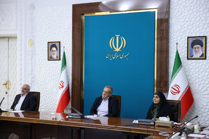 برگزاری نخستین نشست ساماندهی وضعیت پایتخت با حضور رئیس‌جمهور؛ کارگروه رفع مشکلات تهران تشکیل می‌شود