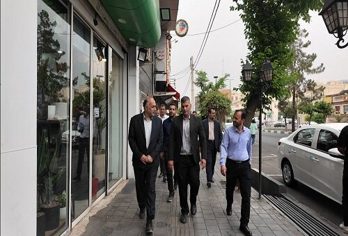 بازدید مدیرکل هماهنگی فنی و عمرانی شهرداری تهران از پروژه‌های عمرانی ناحیه ۳ منطقه ۵ تهران