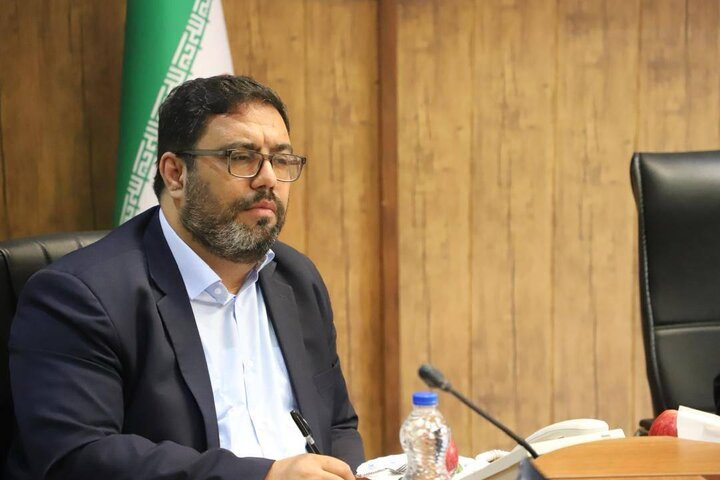 ساماندهی دستفروشان خیابان امین‌الملک در بازارچه امامزاده حسن(ع) منطقه ۱۷ تهران