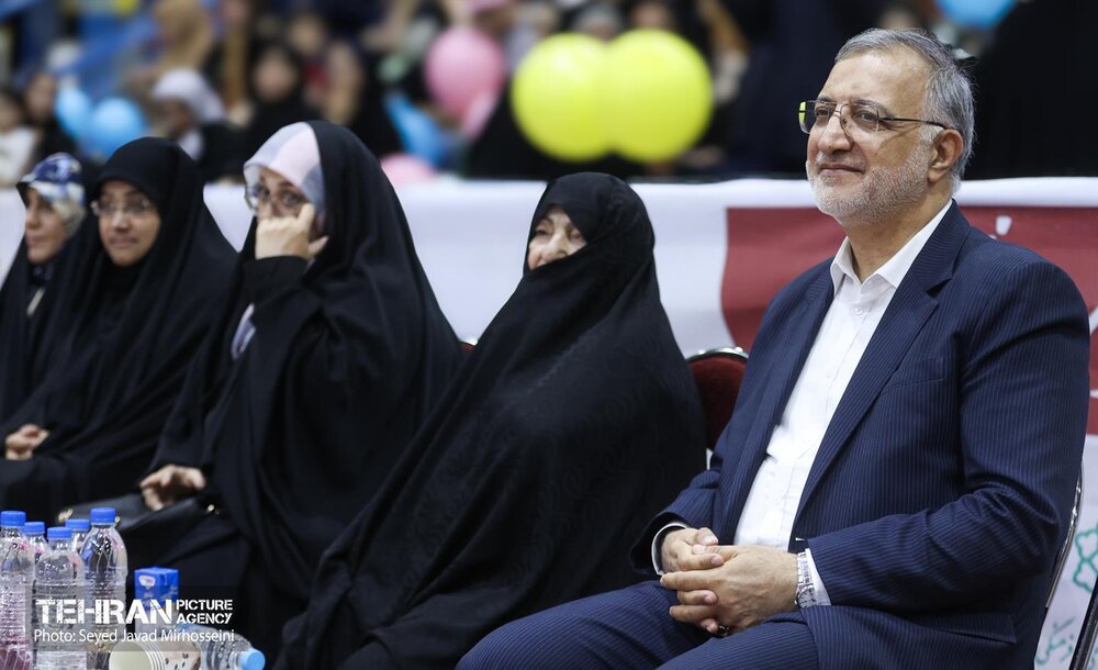 برگزاری همایش جوانی جمعیت با حضور شهردار تهران