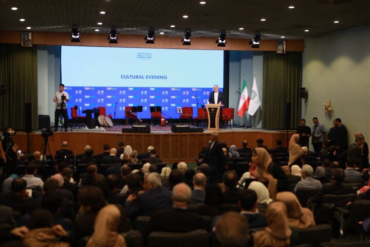 تهران واقعی همین شهری است که می‌بینید؛ سبز و روی ریل پیشرفت، نه آنچه تصورات ترامپ است