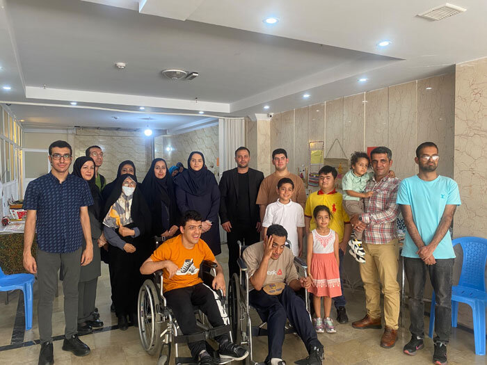 برپایی نمایشگاه آثار معلولین در منطقه ۱۱