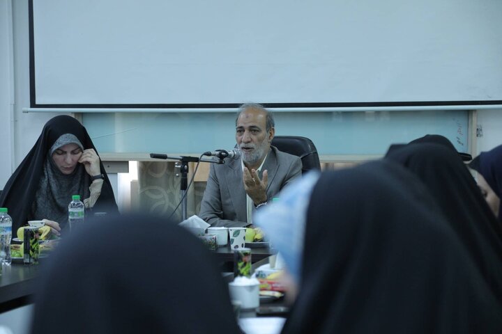 تقویت نهاد خانواده محور اصلی برنامه‌های مدیریت شهری است