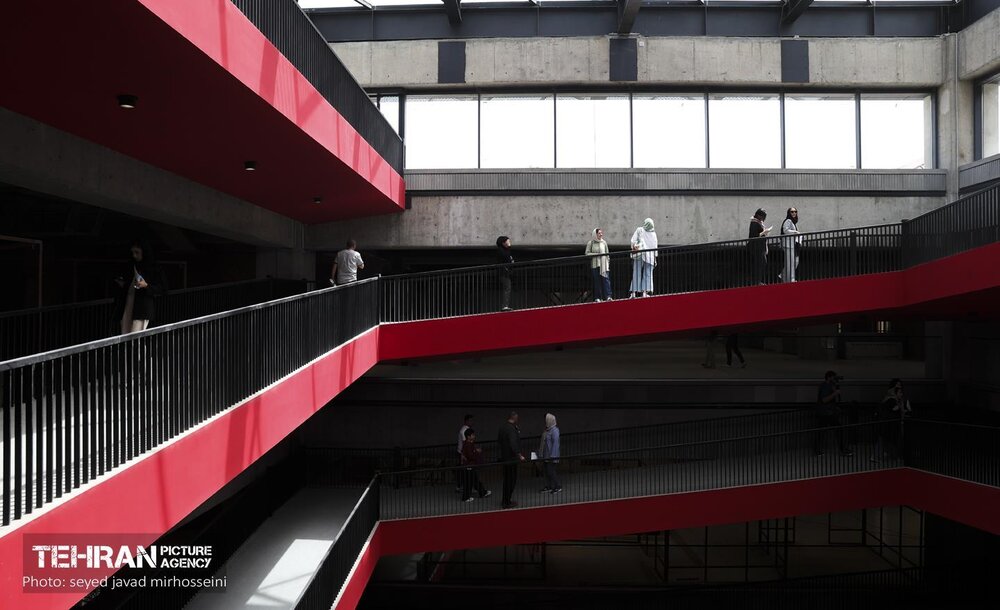 طراحی بازسازی بلدیه به دهه ۷۰ برمیگردد/ در مورد اقدامات شهرداری اول اطلاعات کسب کنیم بعد تذکر دهیم