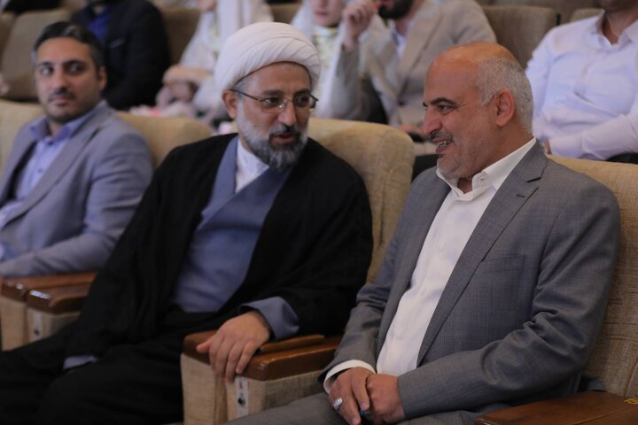 جشن ازدواج ۴۰ زوج دانشجو با مشارکت شهرداری تهران برگزار شد 