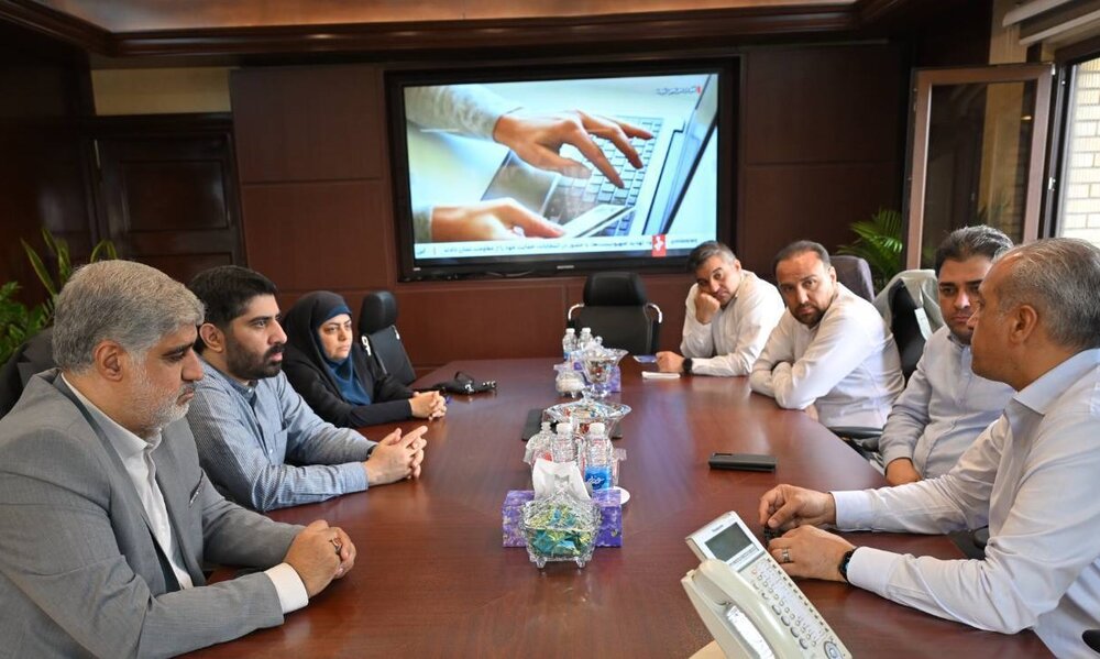 نوسازی ناوگان تاکسیرانی و اتوبوسرانی شمیران در دستور کار دو سازمان قرار گرفت