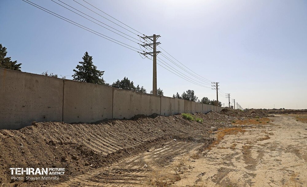 اگر ادعای معاون استاندار در مورد حریم تهران واقعیت دارد، چرا استانداری ابلاغیهاش را اصلاح نمیکند؟