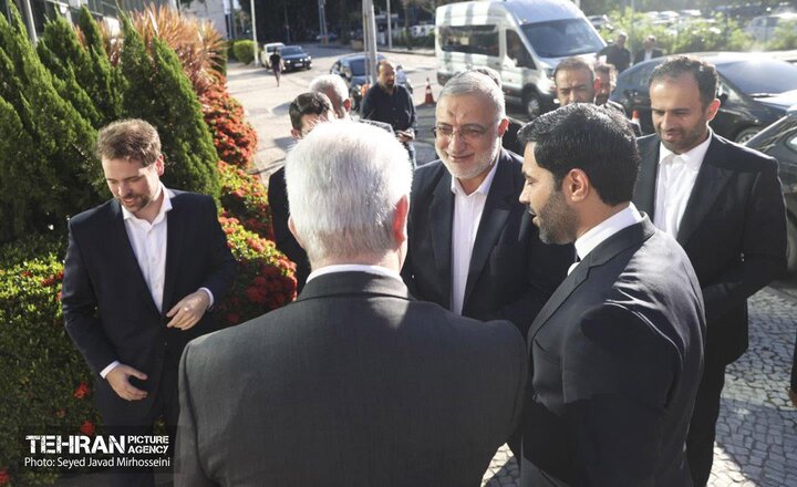 بازدید شهردار تهران از مرکز کنترل ترافیک ماریکا