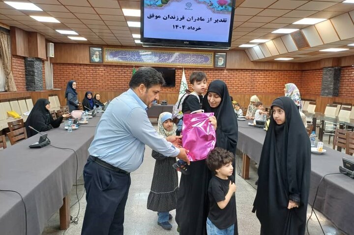 زایمان طبیعی در بیمارستان شهریار رایگان است