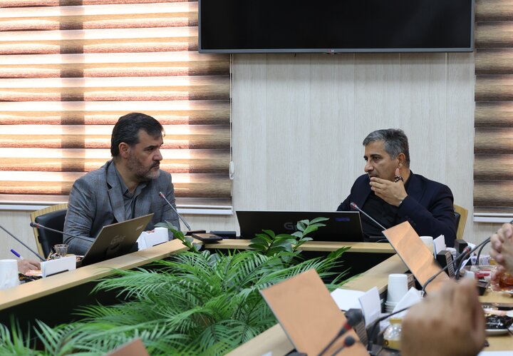 عوارض حاصل از پروژه‌های مجتمع‌های ایستگاهی بخشی از درآمد نقد مناطق محسوب می‌شود