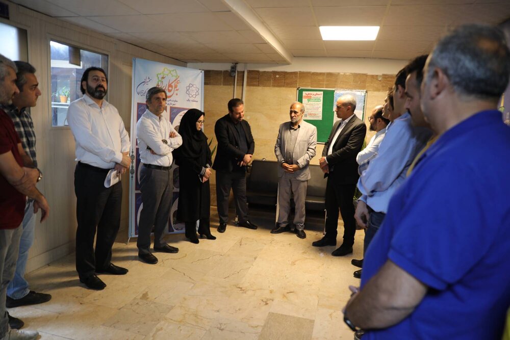 تلاش همه جانبه در روزهای جنگ سند افتخاری برای شهرداری تهران است