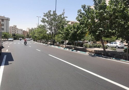 اجرای مکانیزه آسفالت به مساحت ۱۴ هزار مترمربع در بلوار پژوهنده
