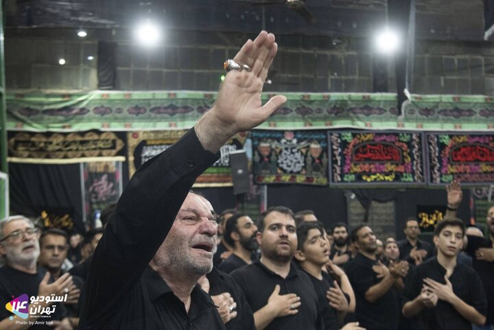 از عزاداری پرشورظهر عاشورا تا خدمت‌رسانی خالصانه