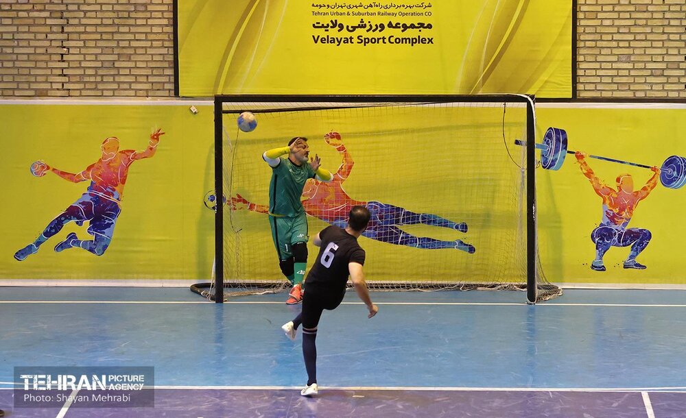 جام قهرمانی مسابقات اردیبهشت در دستان آتشنشانان/ فرار از شکست در دقایق پایانی و قهرمانی با استفاده از پل پنالتیها