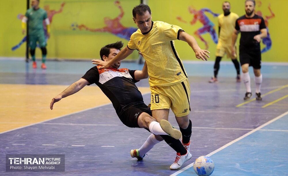 جام قهرمانی مسابقات اردیبهشت در دستان آتشنشانان/ فرار از شکست در دقایق پایانی و قهرمانی با استفاده از پل پنالتیها