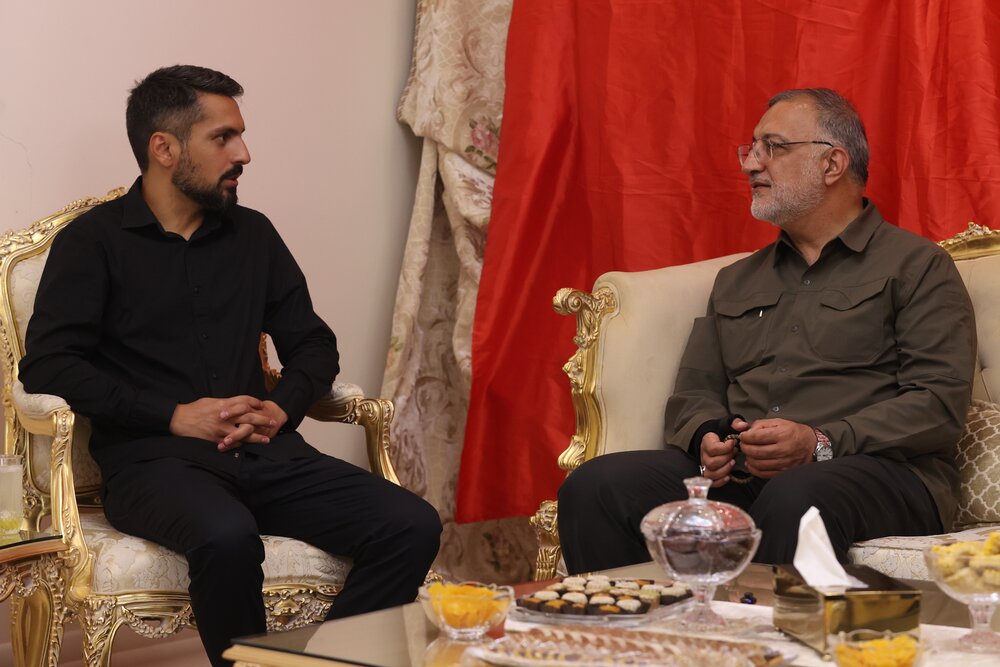 دیدار شهردار تهران با خانواده سرداران شهیدان رشید و ربانی