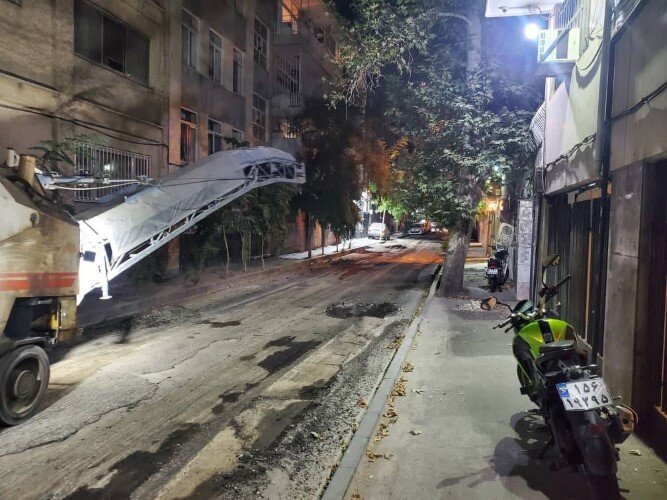 از آسفالت خیابان‌ ولیعصر(عج) و مطهری تا احیای انهار و پیاده‌روها