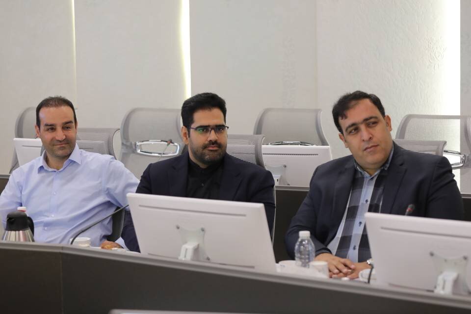 تعیین تکلیف پروژه‌های نیمه‌تمام عمرانی تا پایان سال 