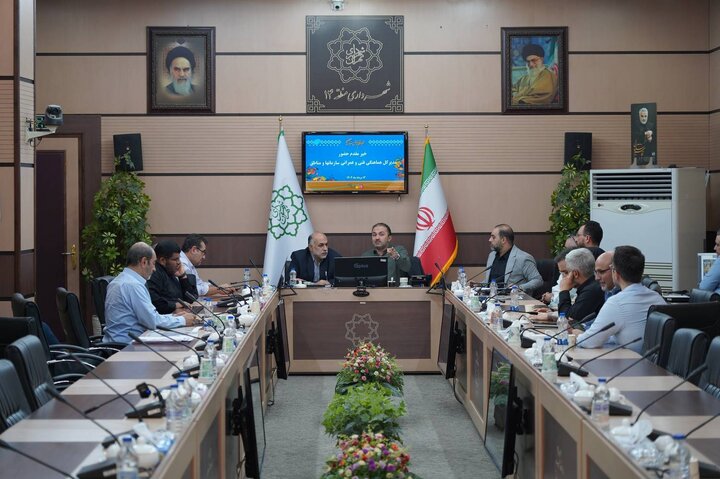 برگزاری نشست تخصصی بررسی پروژه‌های عمرانی منطقه ۱۴ با تأکید بر شتاب اجرایی