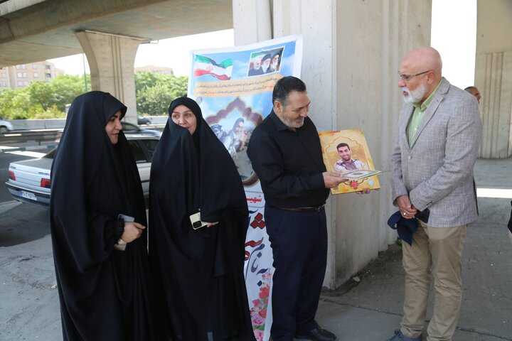 پل روگذر تقاطع هوانیروز بزرگراه آزادگان به نام شهید دانیال صفری مزین شد