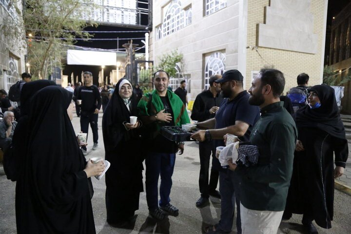 موکب محبان‌الرضا (ع) منطقه ۱۰، روزانه میزبان ۲۳ هزار زائر است