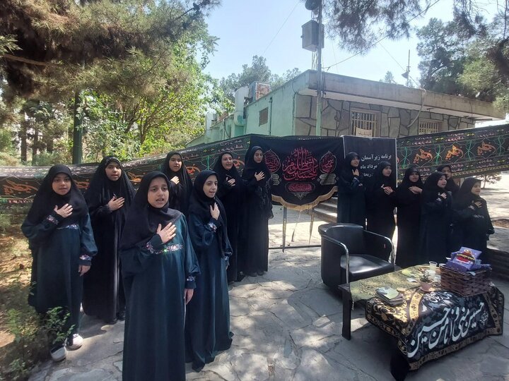 زیر آسمان روضه در بوستان بانوان ریحانه