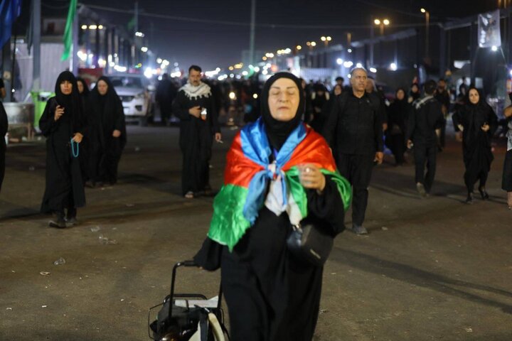 گفت‌وگوی چهره به چهره با زائران اباعبدالله الحسین(ع) از سراسر جهان